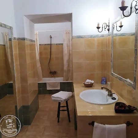 ホテル Vina Las Torres 3*