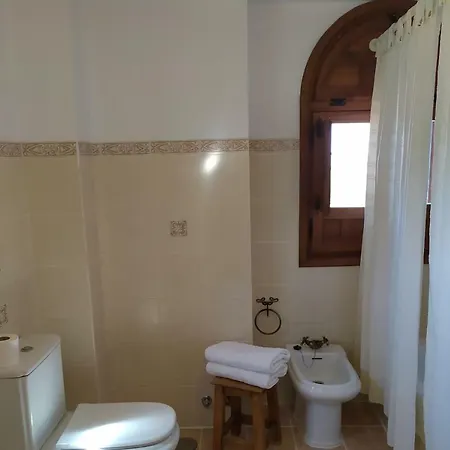 Vina Las Torres 3* トルヒーリョ